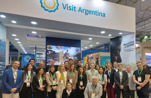 Argentina se destaca na Festuris 2025 e reforça sua presença no mercado turístico brasileiro