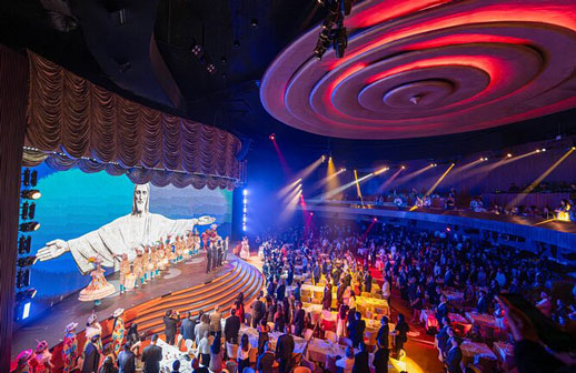 Roxy prepara jantar e show especial em Copacabana para receber 2026