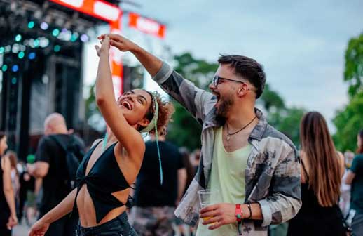 Embratur e Queremos! lançam plataforma Rio de Janeiro Sounds para promover turismo musical no Brasil