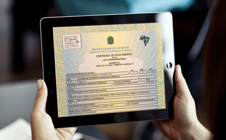 Certidão digital passa a ser aceita no embarqu