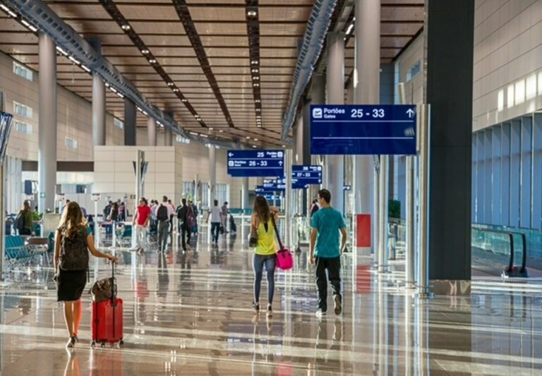 América Latina lidera crescimento do tráfego aéreo internacional em julho